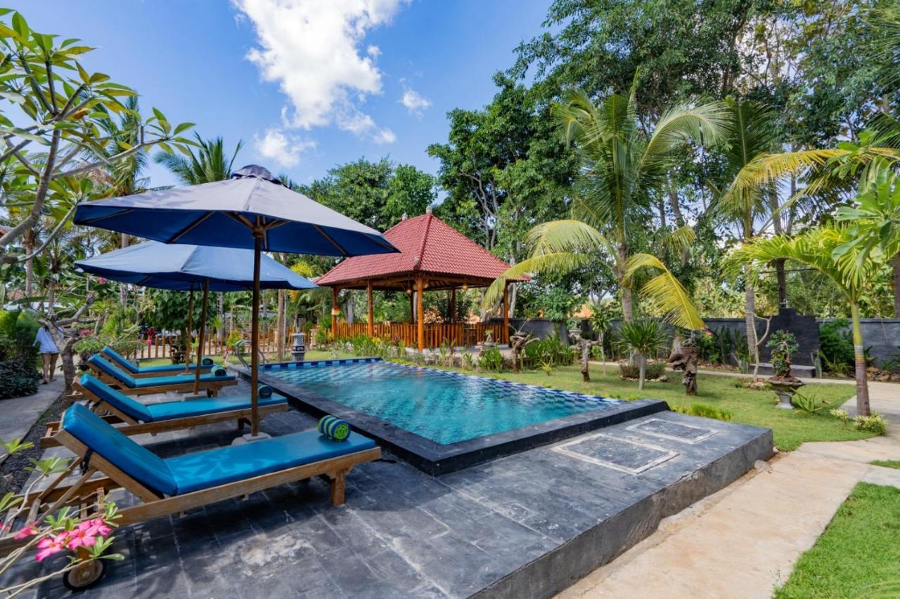 Surya Maha Bungallo Toyapakeh Ngoại thất bức ảnh