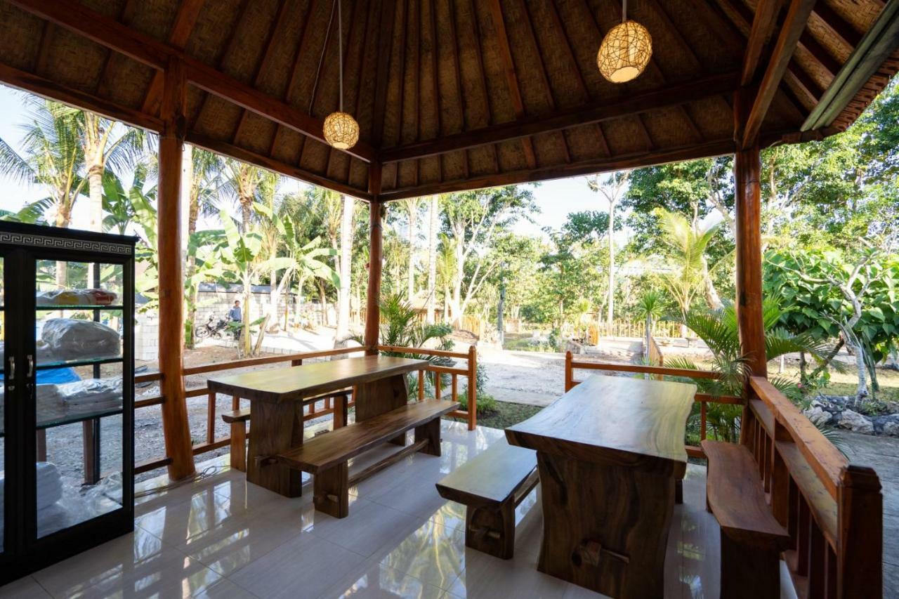 Surya Maha Bungallo Toyapakeh Ngoại thất bức ảnh